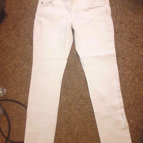 Rue 21 white Jean's size 7/8 regular - Picture 2 of 10